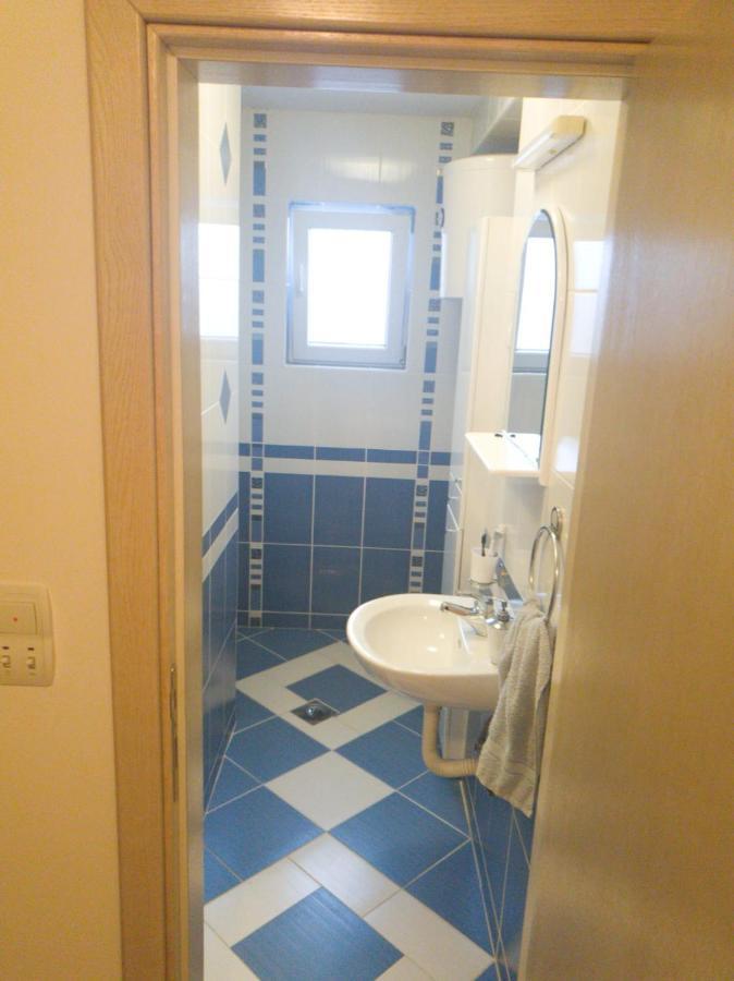 Apartment Paradise Čačak Buitenkant foto