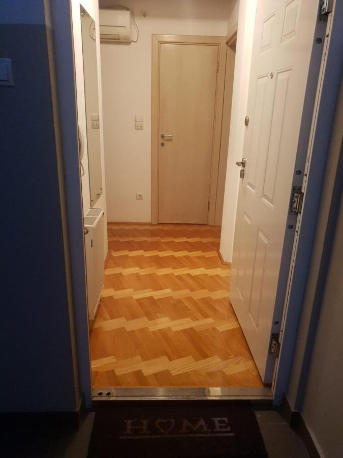 Apartment Paradise Čačak Buitenkant foto